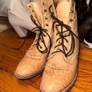 Tan Leather Lace-Up Women's Boots